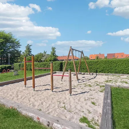 Apartment 1 Bedroom Lovely In Ronne